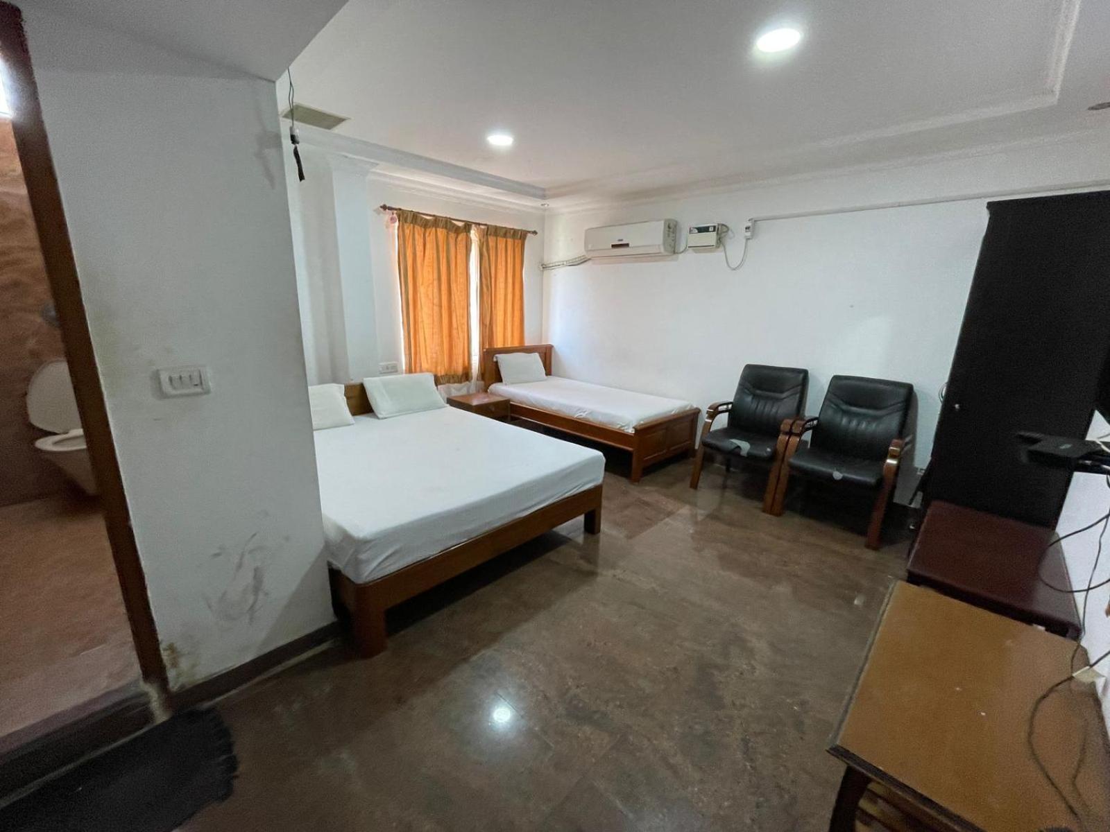 Hotel Golden Mount Residency Chennai Esterno foto